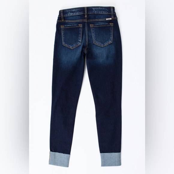 NWT KanCan Mid-Rise Distressed Skinny Jeans - Picture 15 of 16